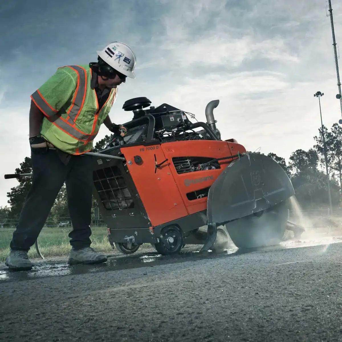 Husqvarna FS 7000 D Road Saw