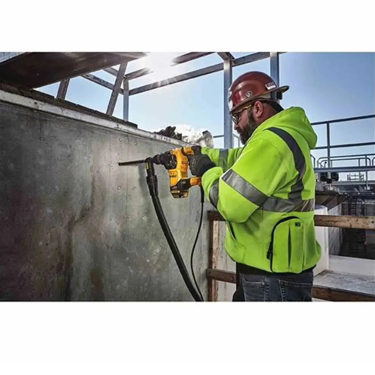 Dewalt D25333K Rotary Hammer Kit