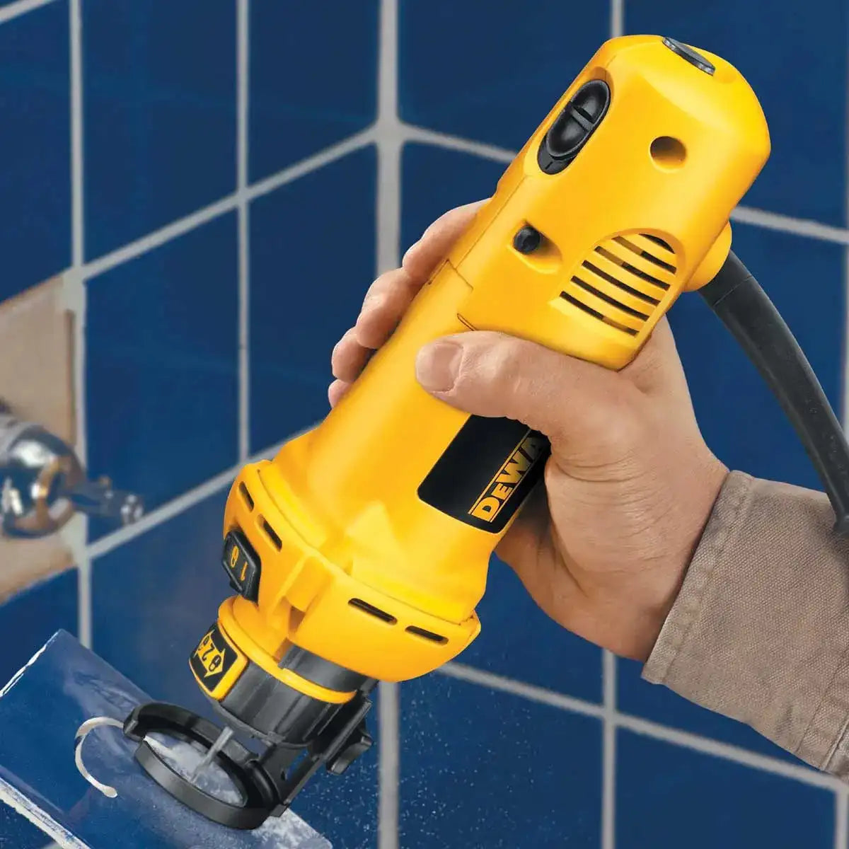 DeWalt DW660 Cut out Tool. Contractors Direct