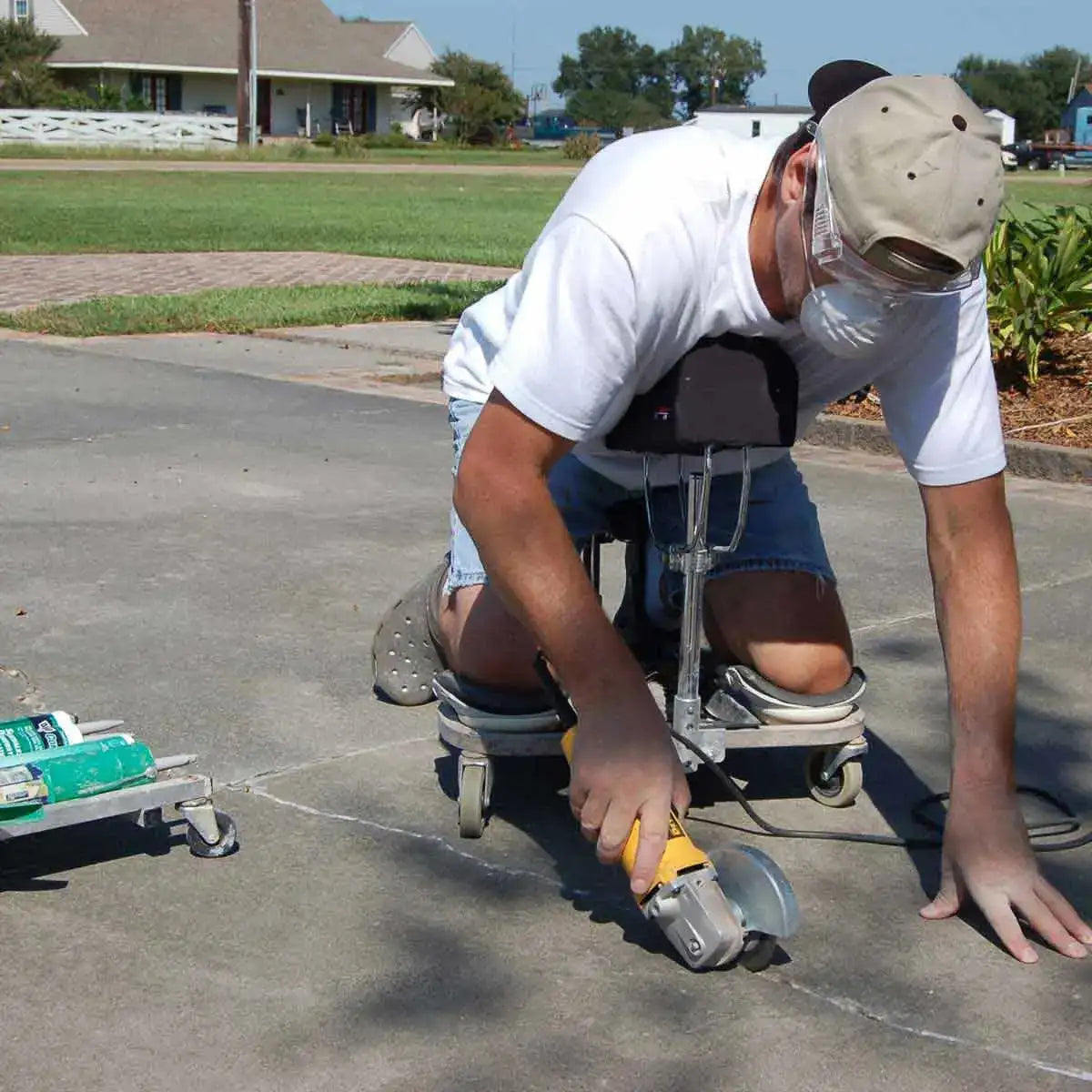 Racatac Mechanic Cart with Chest Support